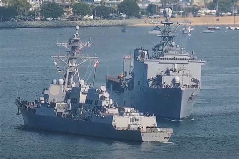 two navy ships almost collide